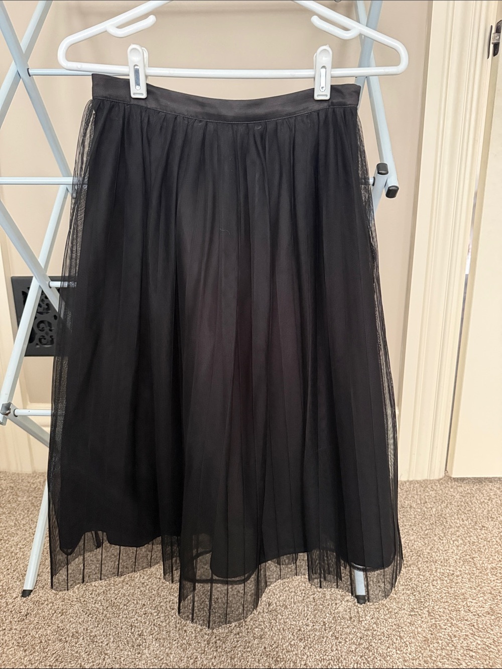 bebe Black Tulle Midi Skirt